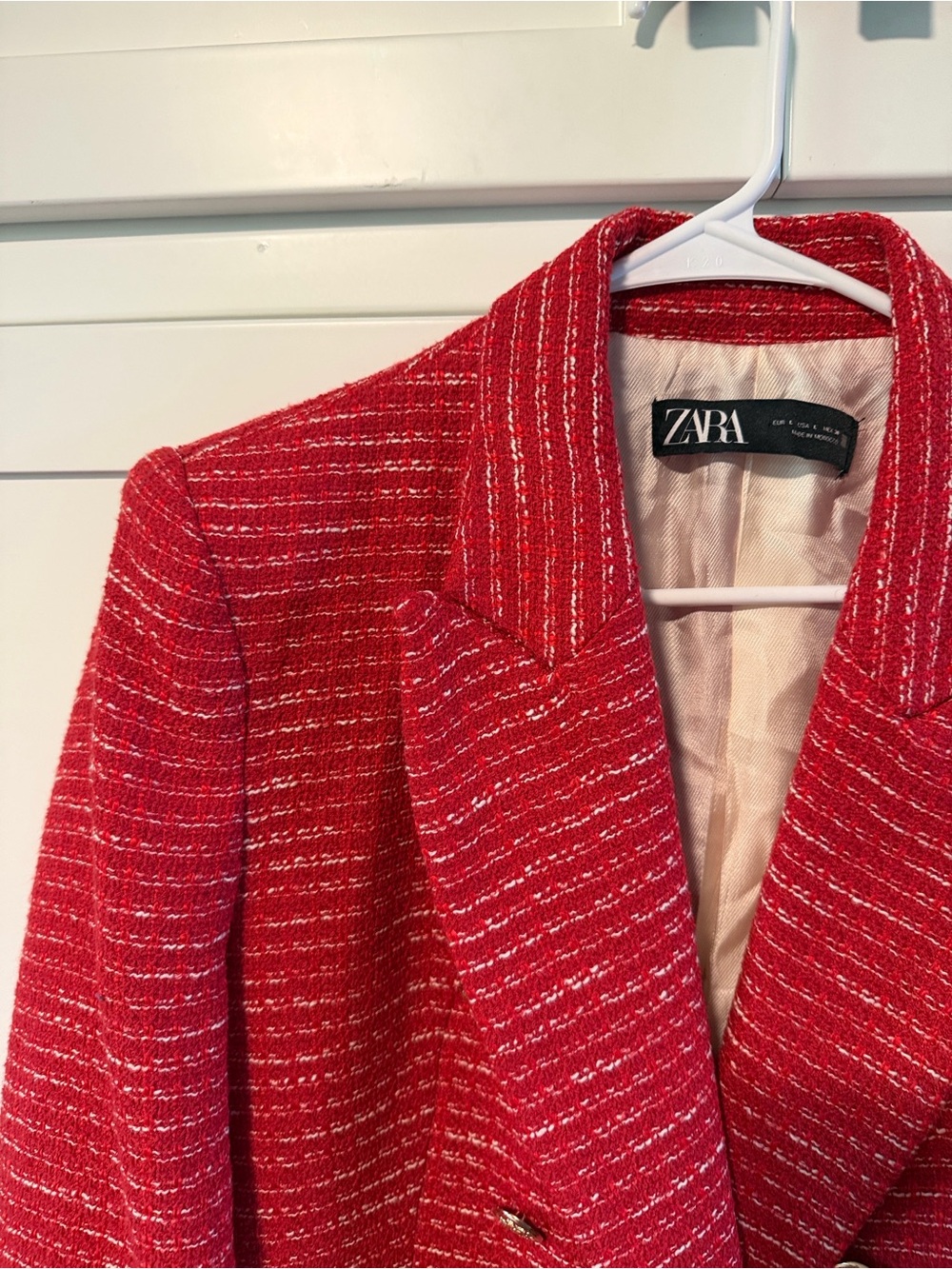 Zara Red Tweed Double-Breasted Blazer with Gold Buttons - Picture 4 of 16